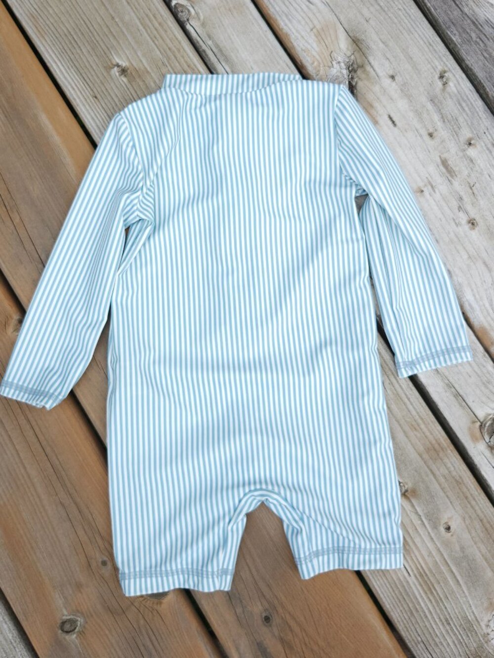 SEA FOAM GREEN BABY RASH GUARD Carter's 18 month Rash Guard Little Planet